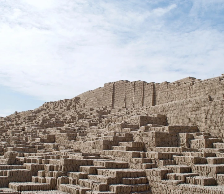 lima huaca pucllana